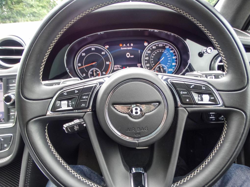 Used Bentley Bentayga LF18RHZ 7