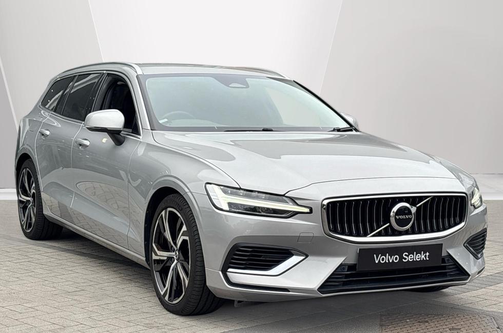 2022 Volvo V60