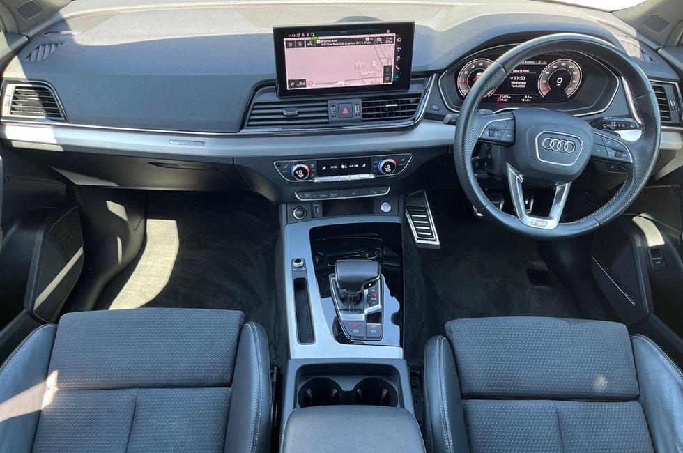 Audi Q5 Photo at-2c8714145c134c4aba69b21804c7da32.jpg