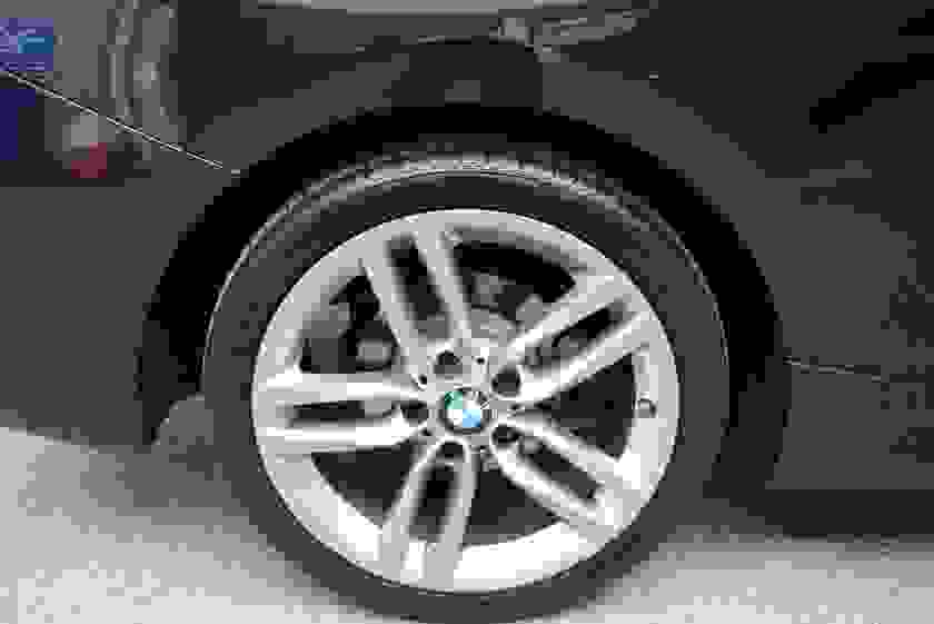 BMW 2 Series Photo at-2c9f8c5c5d1241bcb164ca46880faad4.jpg