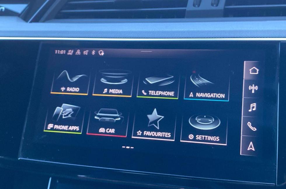 Audi Q8 Photo at-2ca637377eec4e0992a373b653f26d17.jpg