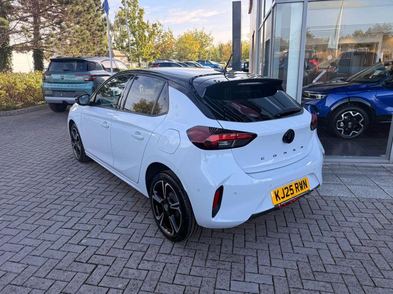 Used Vauxhall Corsa KJ25RWN 3
