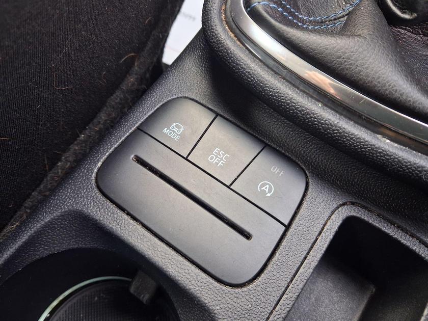 Ford Fiesta Photo at-2cc63f8af3b944c2b313690b39c02491.jpg