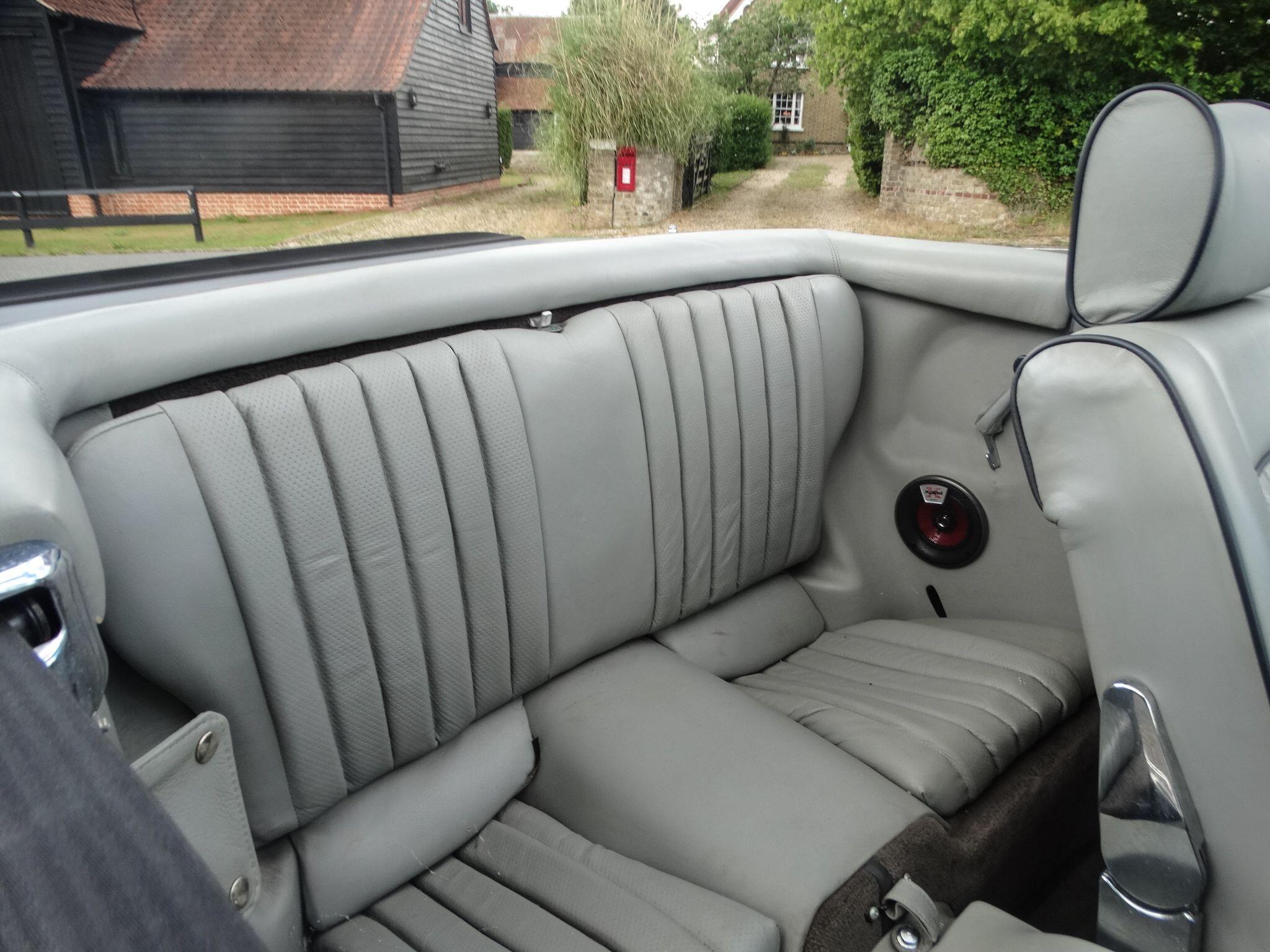Mercedes-Benz 500 SL — photo 28