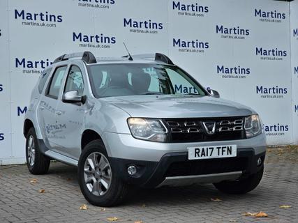 Used 2017 Dacia Duster 1.2 TCe Laureate Euro 6 (s/s) 5dr at Martins Group