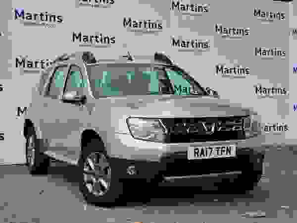 Used 2017 Dacia Duster 1.2 TCe Laureate Euro 6 (s/s) 5dr Silver at Martins Group