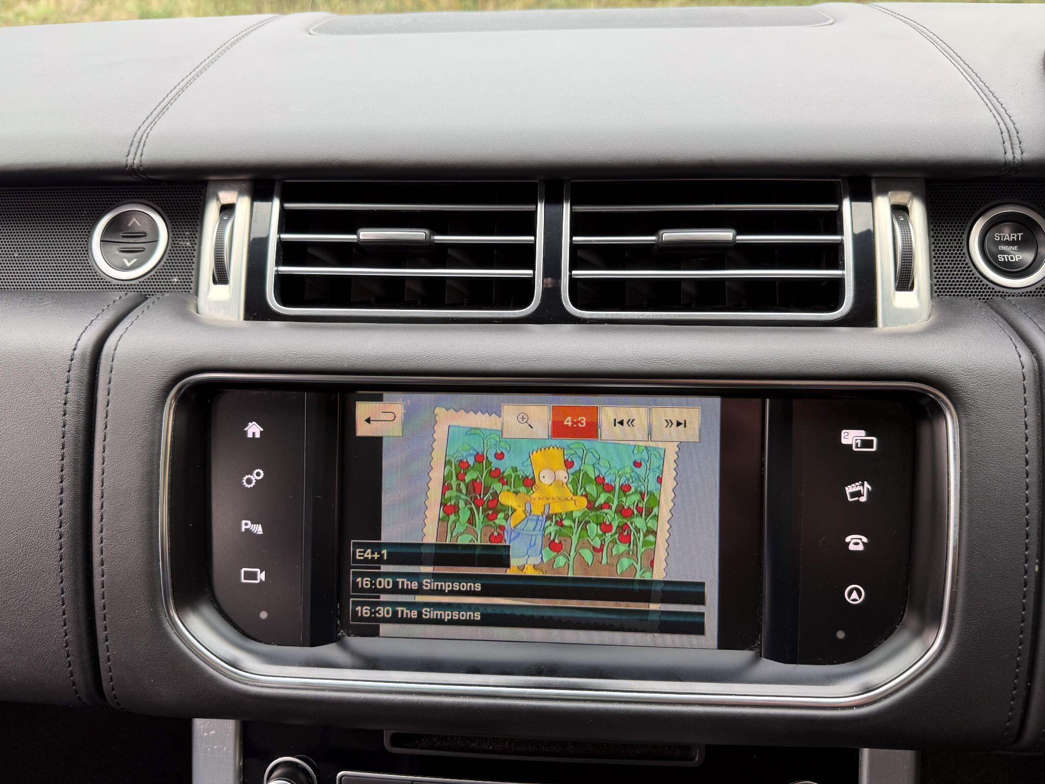 Land Rover Range Rover 3.0 TD V6 Autobiography Auto 4WD Euro 6 (s/s) 5dr — photo 20