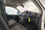 Vauxhall VIVARO Photo 19