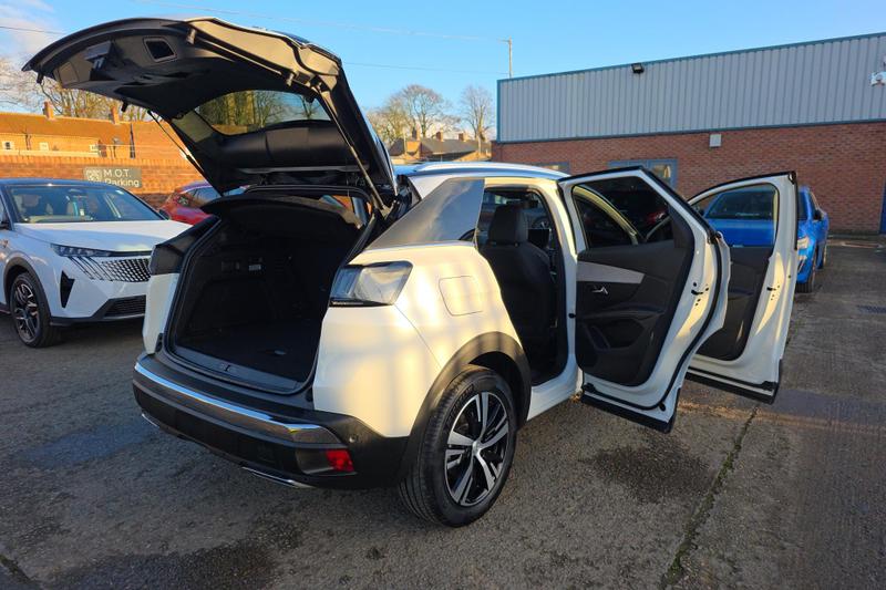 Used Peugeot 3008 KM73VXN 8