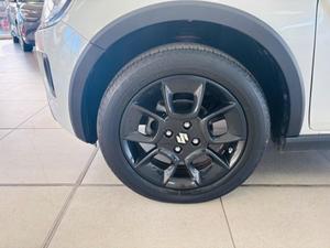 Suzuki Ignis Photo 16