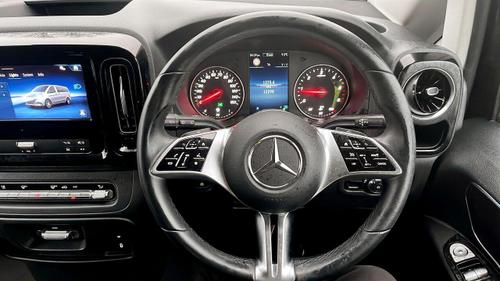 Mercedes-Benz Vito Photo at-2d658e1a906647babfee5a2cf26f3d35.jpg