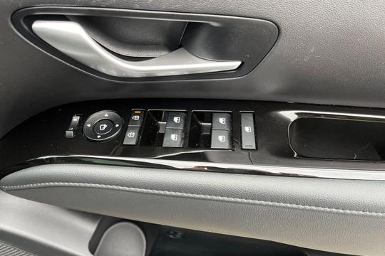 Hyundai TUCSON Photo at-2d6a4a9e005d486d86e368f0b3a300c9.jpg