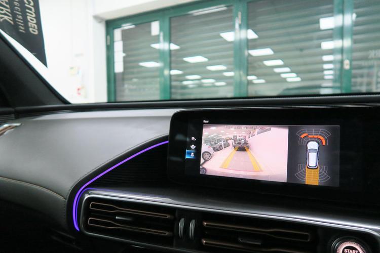 Used Mercedes-Benz EQC KT73YBH 16