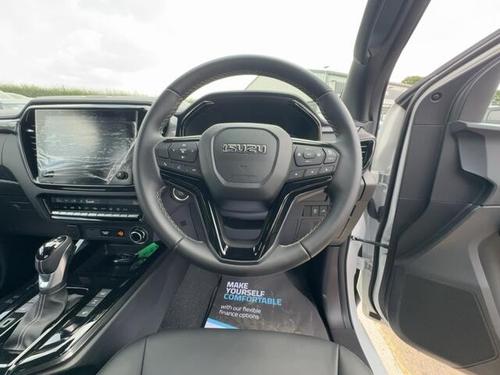 Isuzu D-MAX Photo at-2d85bab072094a4eb942904cec4edf68.jpg