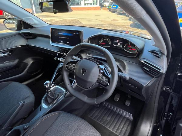 Used Peugeot 208 KJ25WFZ 25