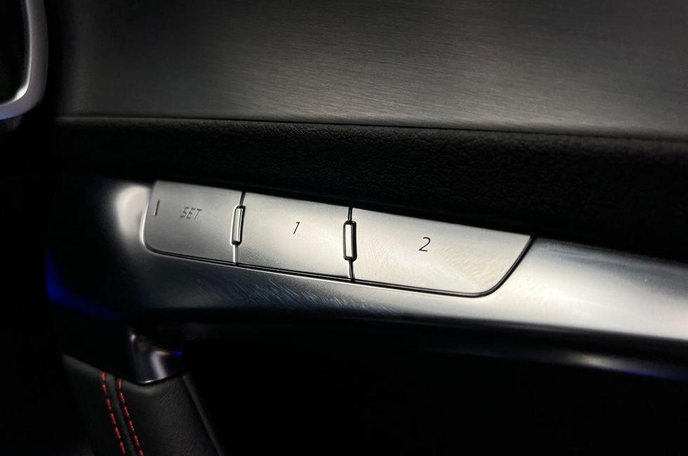 Audi RS6 Photo at-2d942ba8e5994bbda53b723a706bcd45.jpg