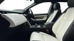 Land Rover Discovery Sport Photo 16