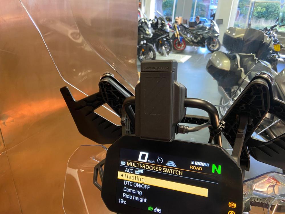 BMW R 1300 GS Photo at-2dc5d5e38c334ed3a9040870b0bfcc33.jpg