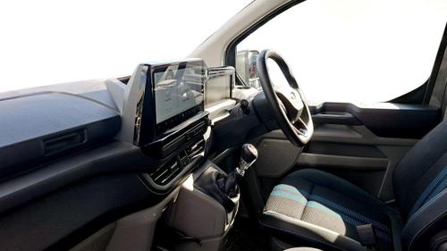 Ford Transit Custom Photo at-2dcac158d86f48d7a0e05ba8eff925a4.jpg