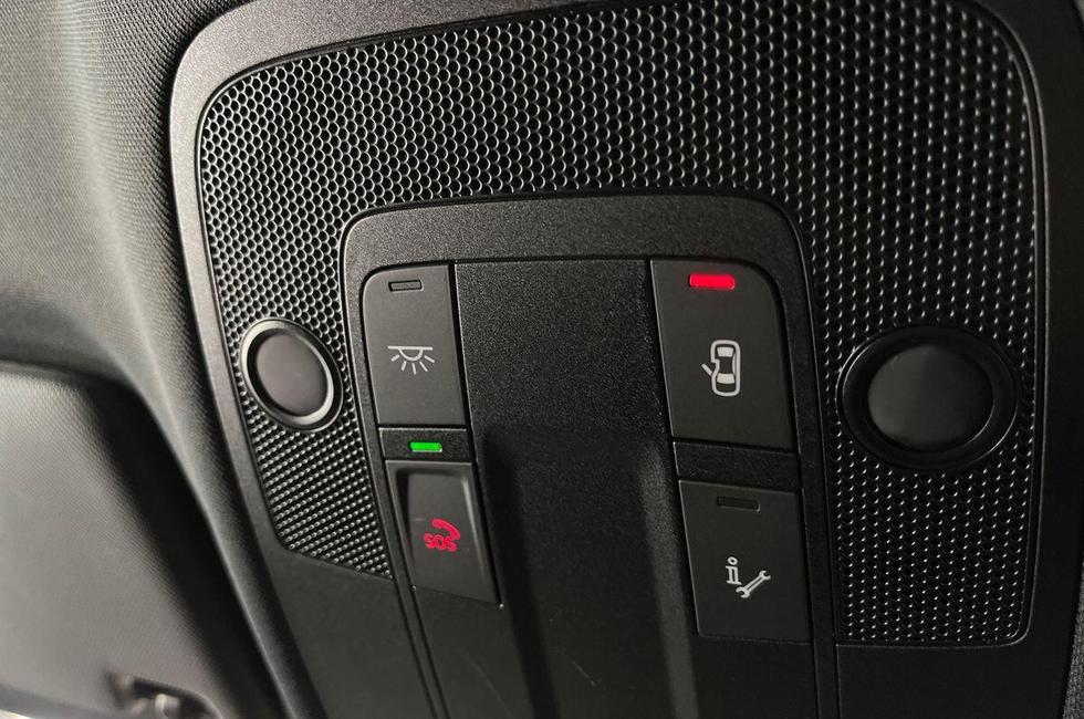 Audi Q2 Photo at-2e2021fa8d9d44448cec9e8bec650859.jpg