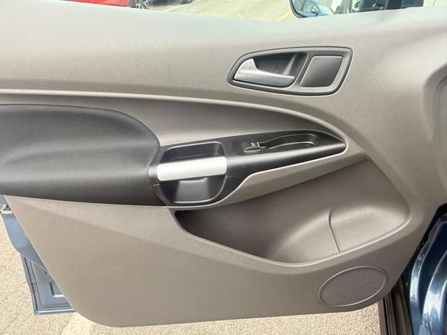Used Ford Tourneo Connect EX59DRX 29