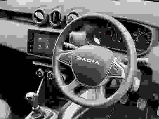 Dacia Duster Photo at-2e2d993143a8499db51b3332ec819a37.jpg