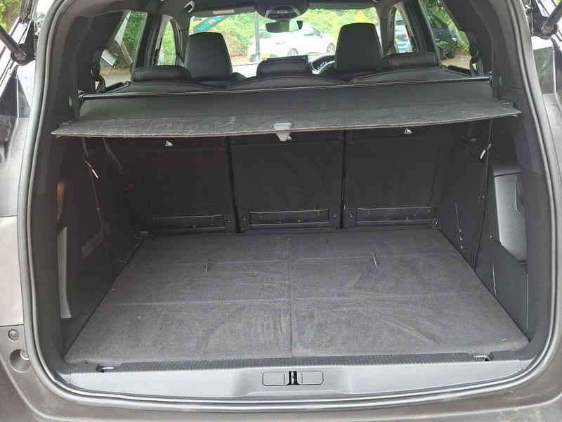 Used Peugeot 5008 NU72WBT 33