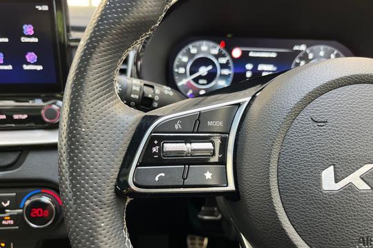 Kia XCeed Photo at-2e89ce66dfff4dc38b33fae5d61a22f7.jpg