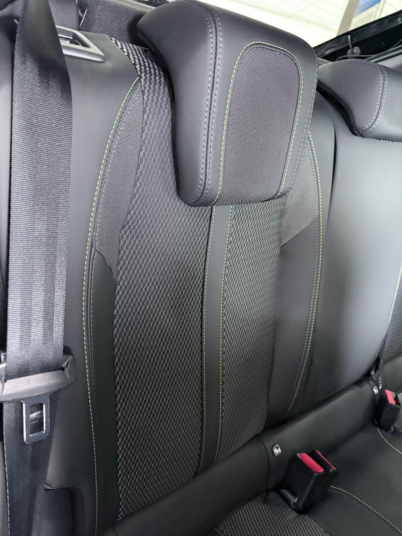 Used Peugeot E-208 202508025067205 10