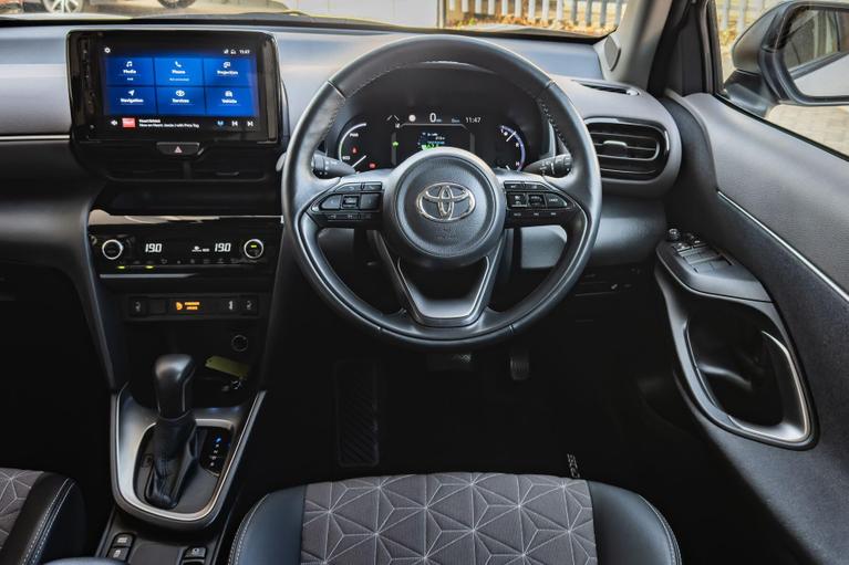 Used Toyota Yaris Cross WU24XSN 26