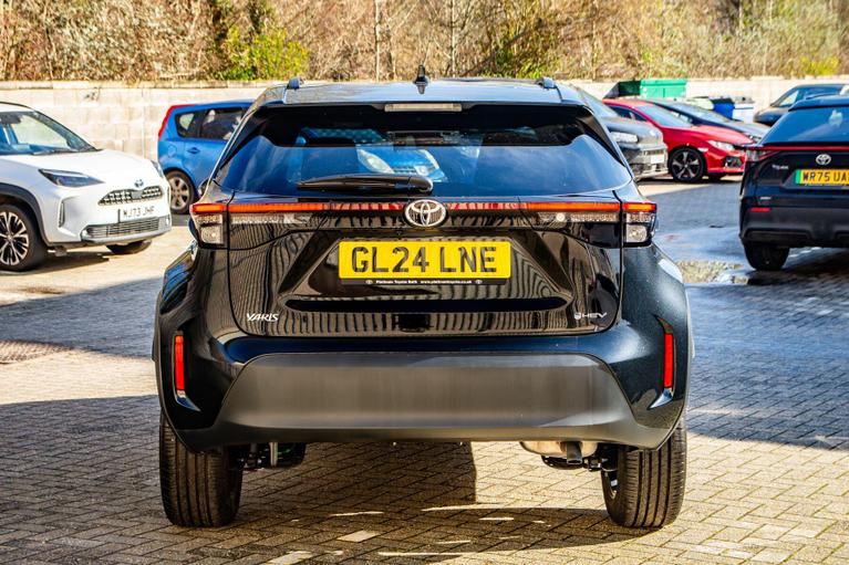 Used Toyota Yaris Cross GL24LNE 6