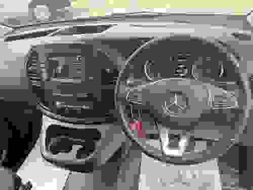 Mercedes-Benz eVito Photo at-2f113cf7d73f4e97aaa8f8d1bec8a4a1.jpg