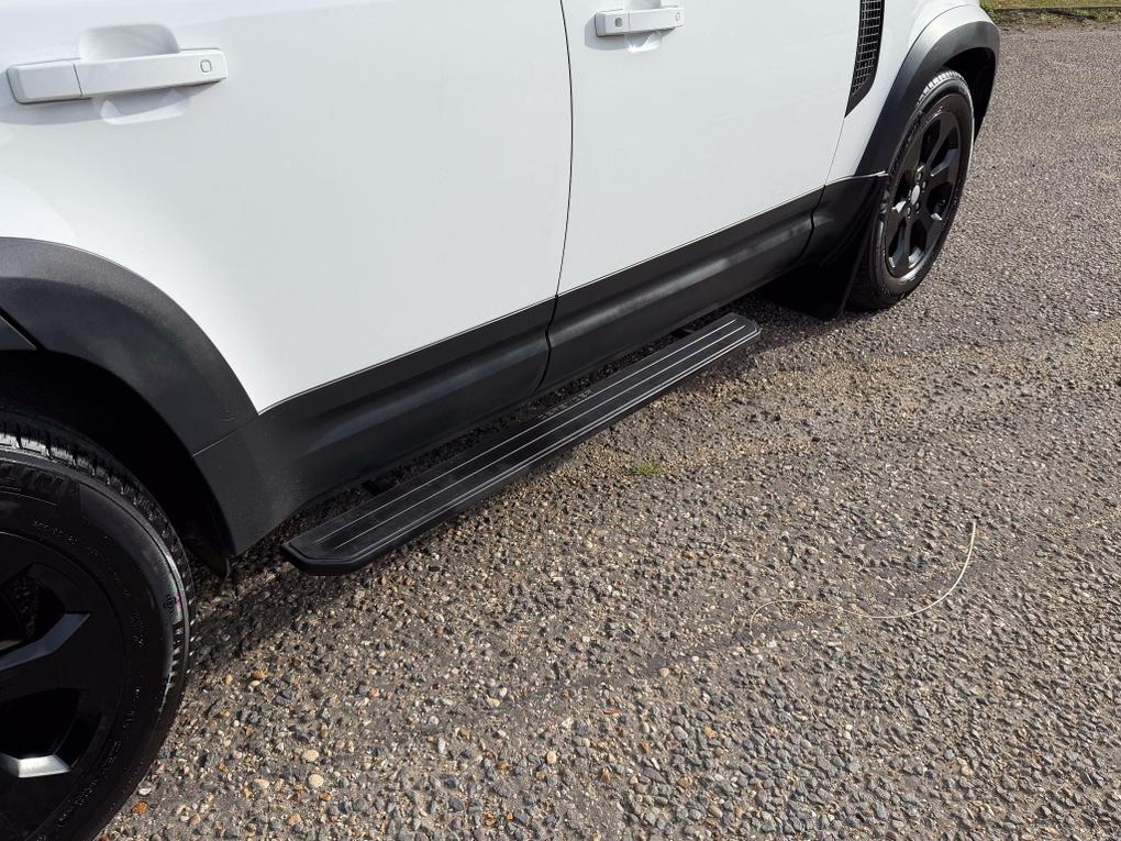 Used Land Rover Defender 110 YX70LCV 14