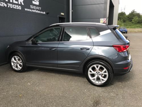 SEAT Arona Photo at-2f33476934fe4fb3a2c45ff3c39ed978.jpg