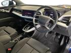 Audi Q4 Photo 11