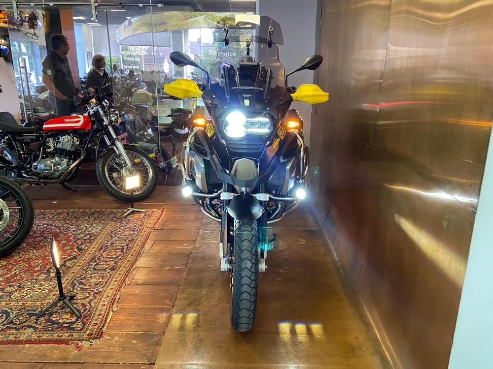 BMW R 1250 GS Adventure Photo at-2f4691ec3d094edf9b71bc1b2b9d91de.jpg