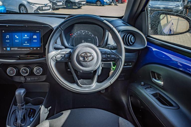 Used Toyota Aygo X FD25TXF 24