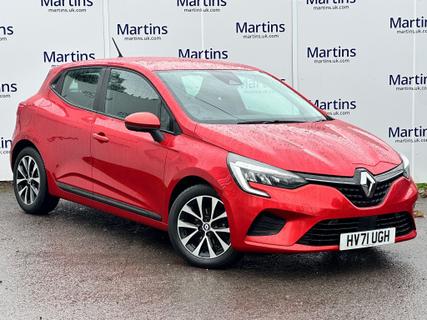 Used 2021 Renault Clio 1.0 TCe Iconic Euro 6 (s/s) 5dr at Martins Group