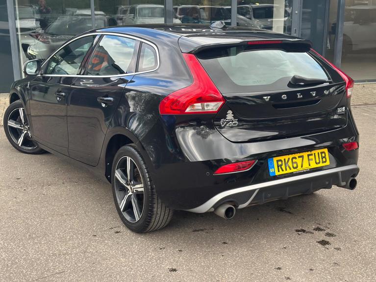 Used Volvo V40 RK67FUB 4