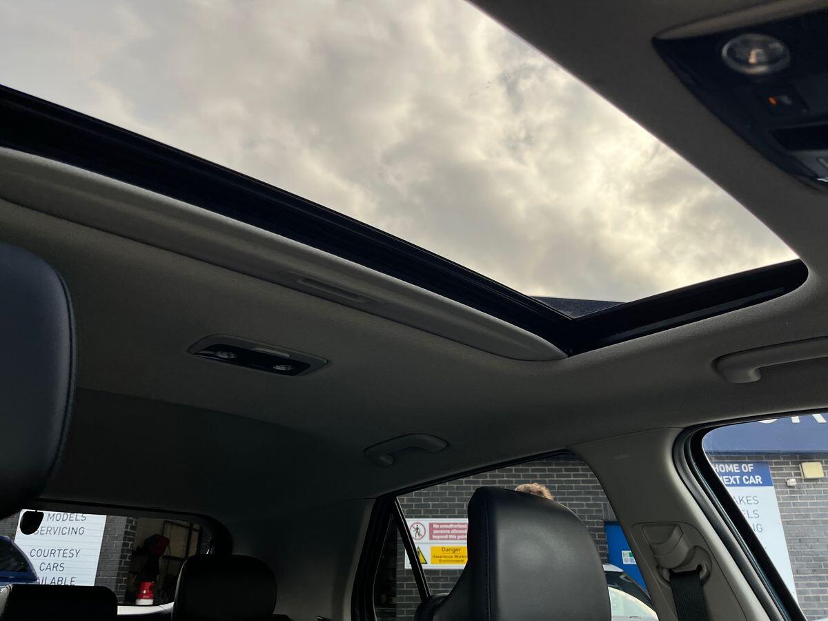Kia Niro Photo 17