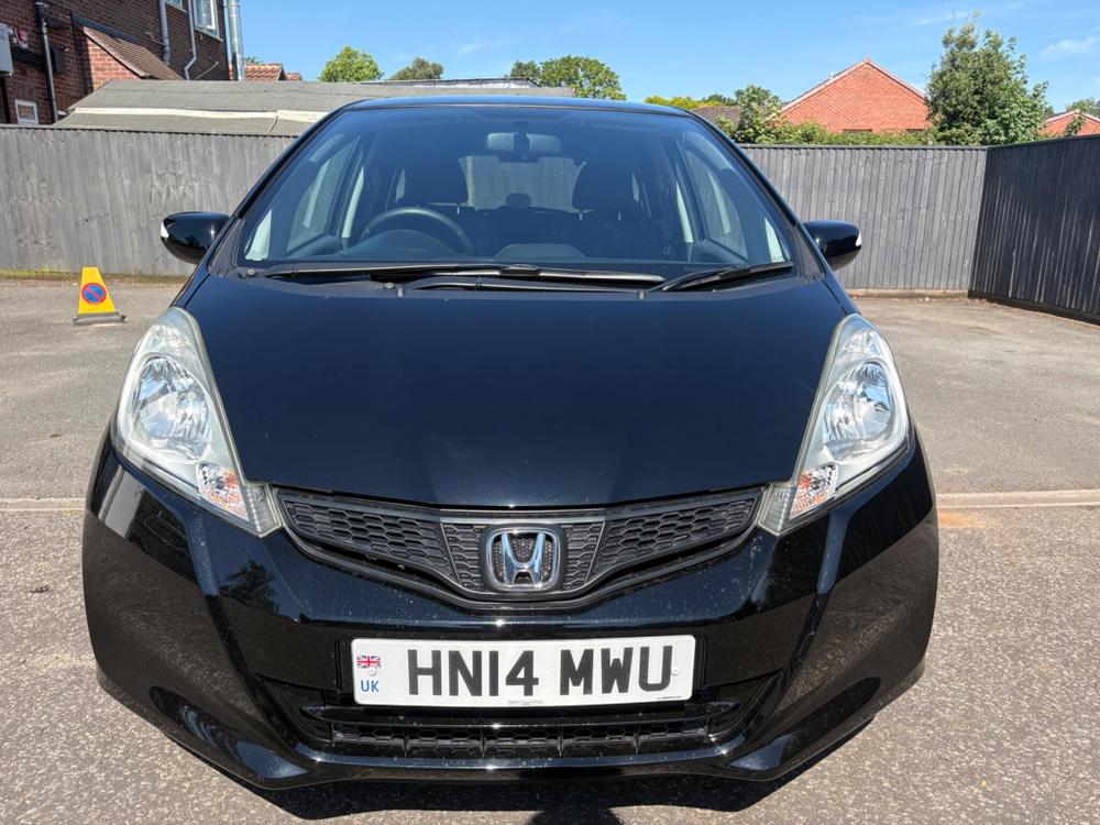 Honda Jazz Photo at-2faf53350d504989a97066ecbe8e57bc.jpg