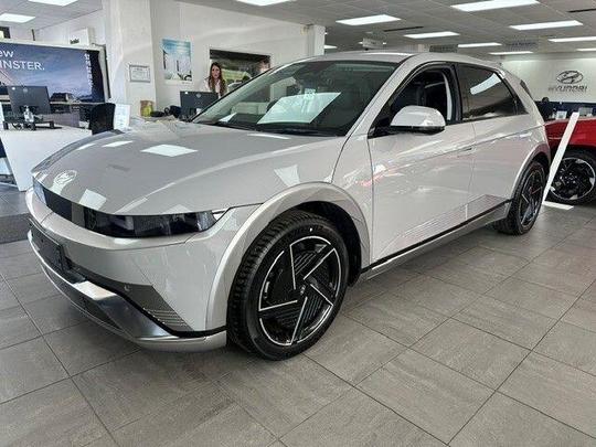 Hyundai IONIQ 5 Photo at-2fb13ddb58e54e4d97a377dc72397999.jpg