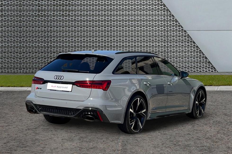 Audi RS6 Photo at-2fd15ca7a42d4ea49cc7757c1965cafc.jpg
