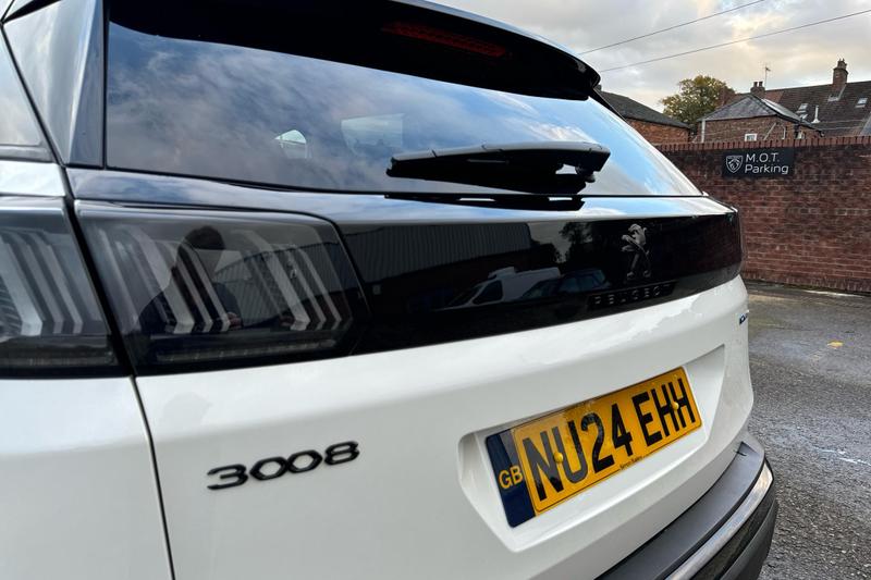 Used Peugeot 3008 NU24EHH 23