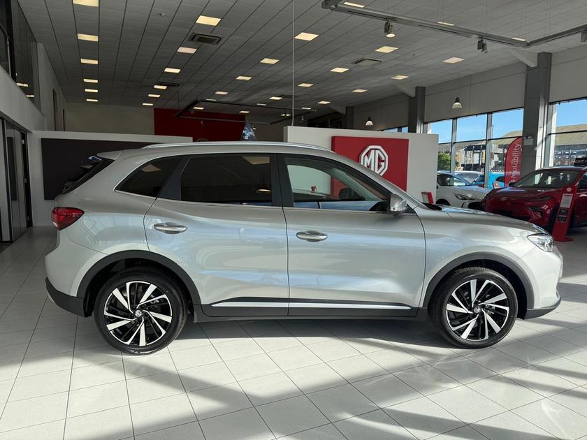 MG MG ZS Photo at-30167cd158d5402d86ec36768463aff6.jpg