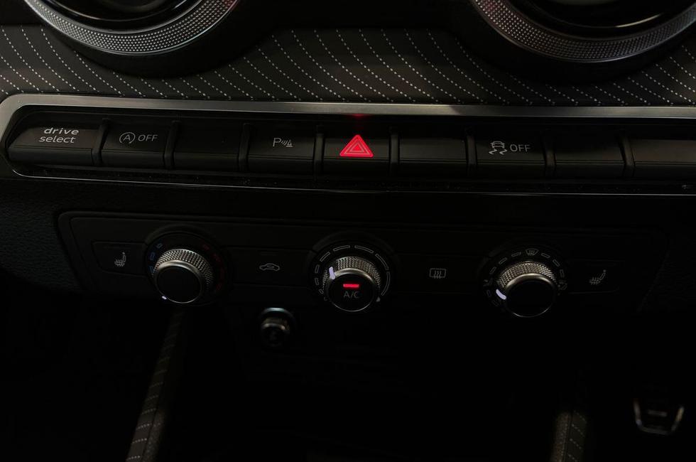 Audi Q2 Photo at-301d98c443584e92bb6549f80e654d84.jpg