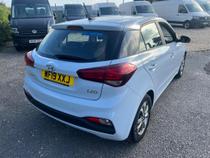 Hyundai i20 Photo 6