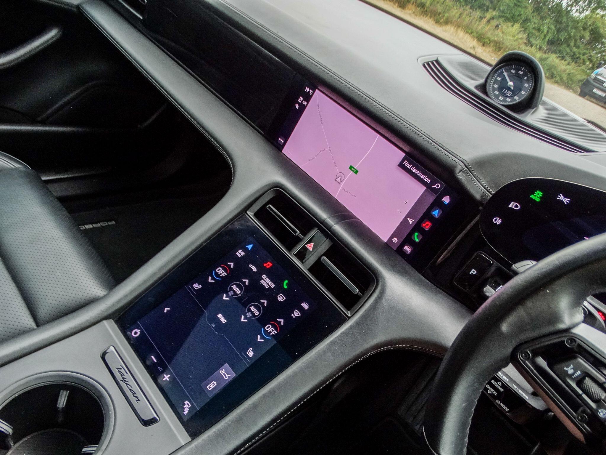Porsche Taycan Performance Plus 93.4kWh 4S Auto 4WD 4dr (11kW Charger) — photo 7