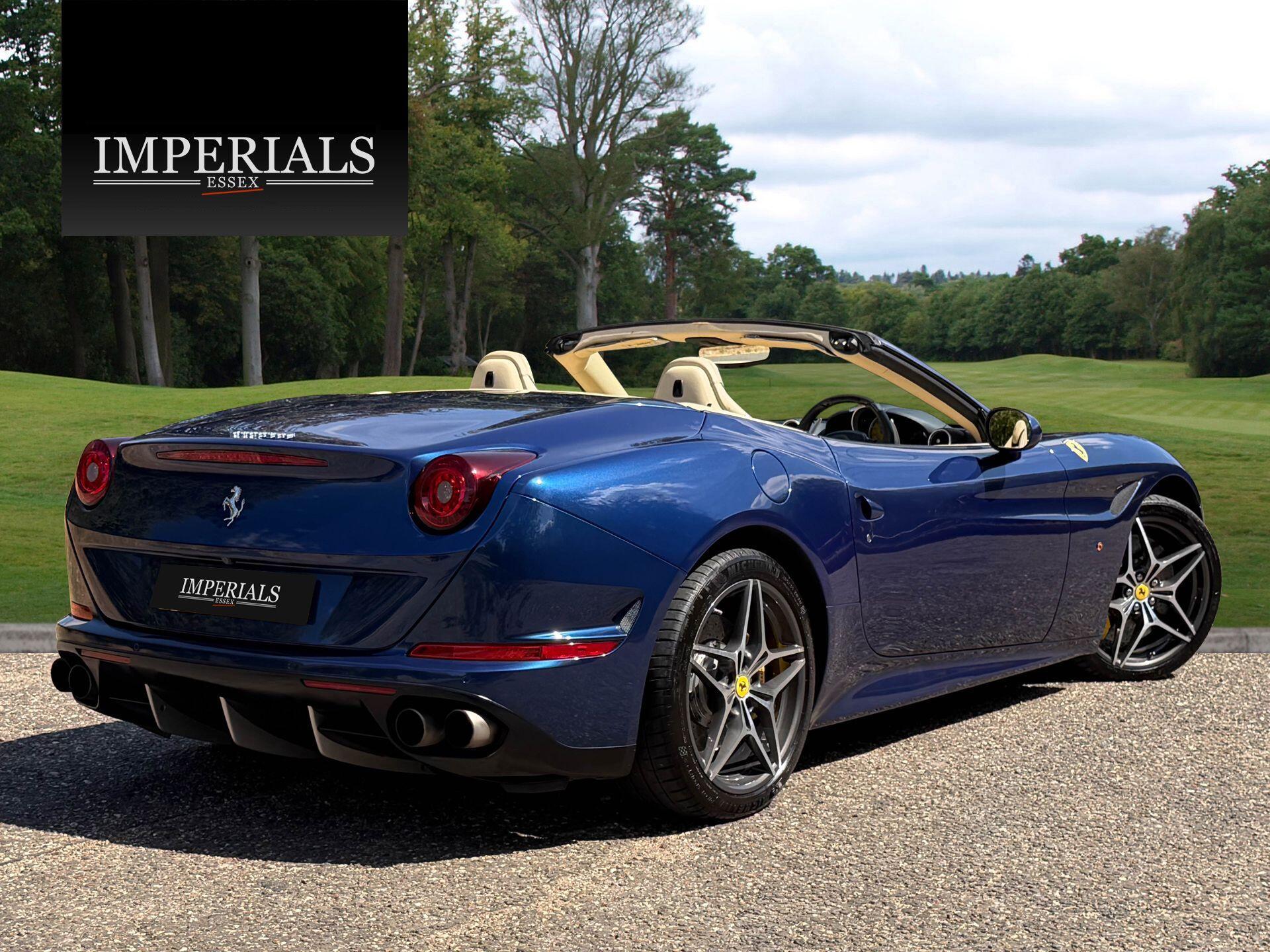 Ferrari California 3.8 V8 T Convertible 2dr Petrol F1 DCT Euro 6 (s/s) (560 ps) — photo 4