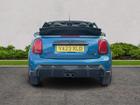 MINI Convertible Photo 3
